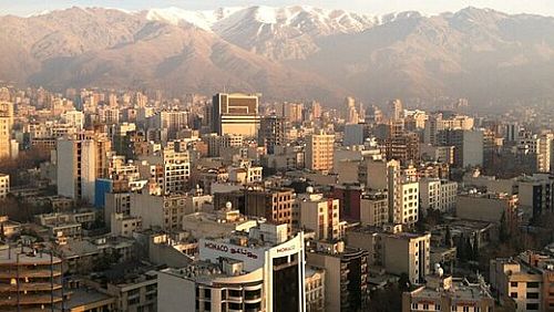 هوای تهران آلوده است